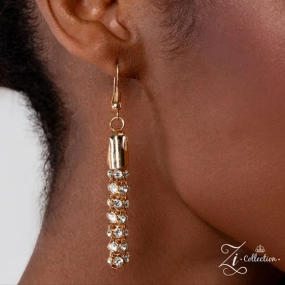 Chic Gold Layered Necklace - Picture 4 of 6